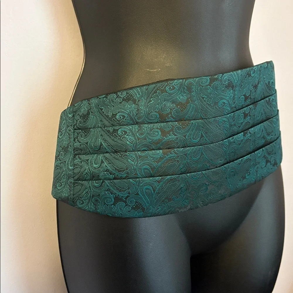 Alizeal Green Black Jacquard Paisley Cummerbund with Pocket Square OS